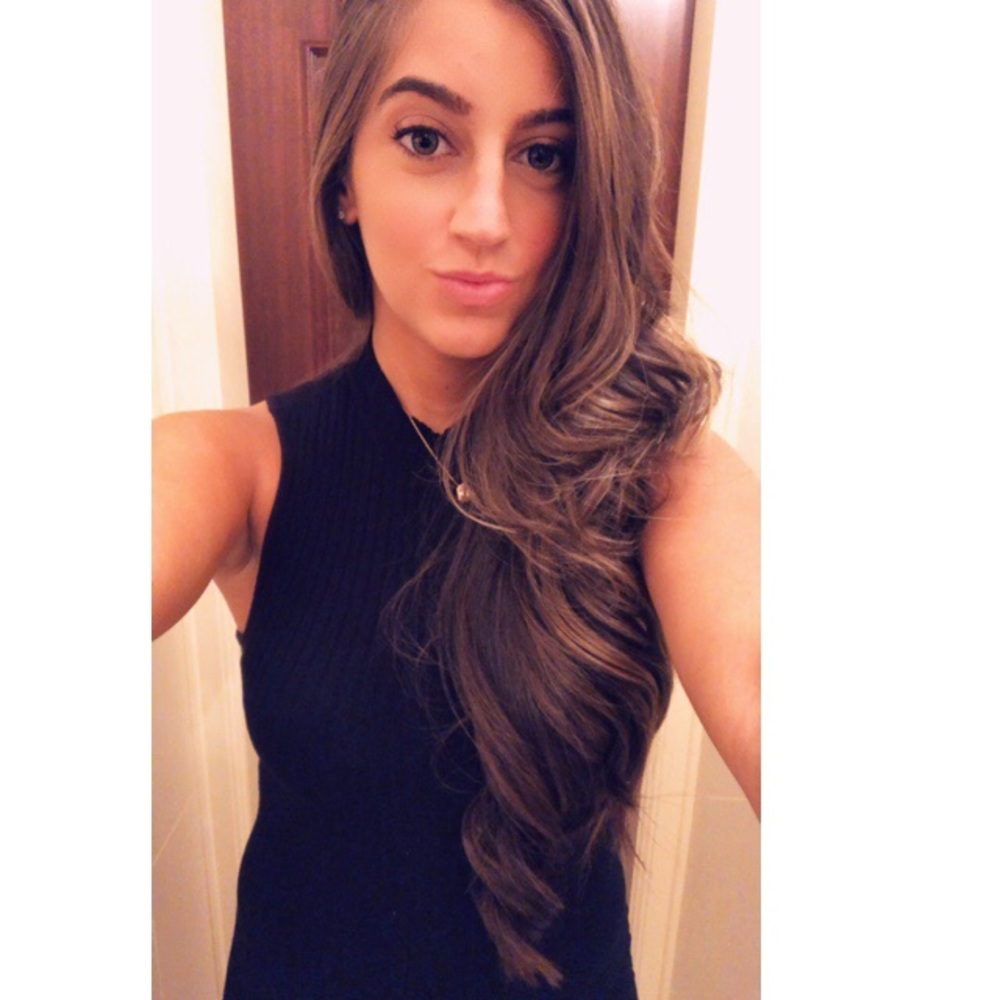 Meet your Posher, Bella